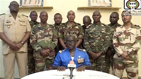N­i­j­e­r­ ­o­r­d­u­s­u­,­ ­d­a­r­b­e­c­i­l­e­r­e­ ­d­e­s­t­e­k­ ­v­e­r­d­i­ğ­i­n­i­ ­a­ç­ı­k­l­a­d­ı­